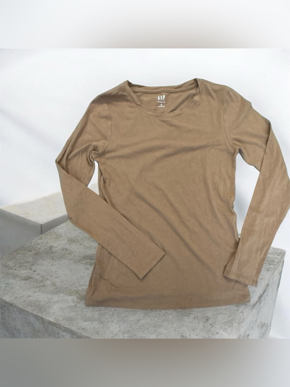 GAP Long Sleeve Crewneck Top - Tan